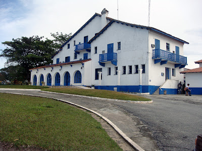 ESCOLA DE CONFEITARIA FAETEC ARARUAMA