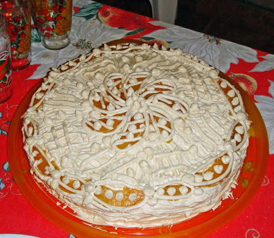 TORTA DE PÊSSEGO COM CARAMELO