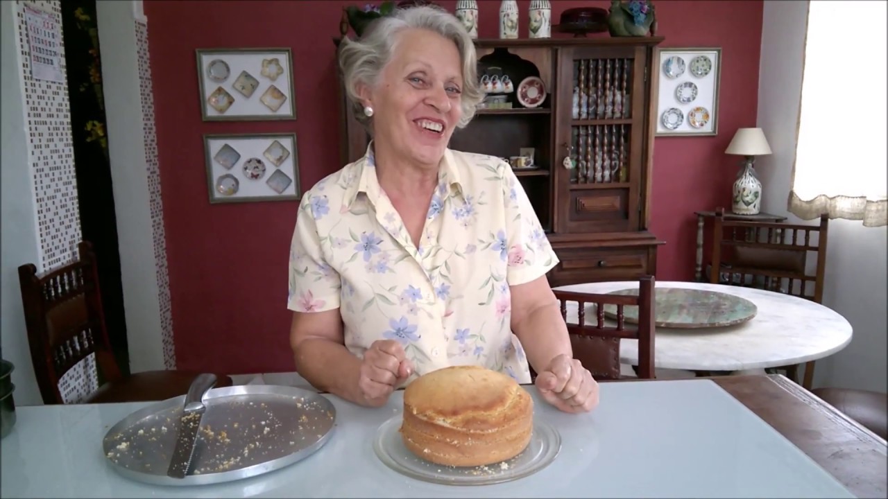 Bolo de Kefir Massa Básica para Confeitar