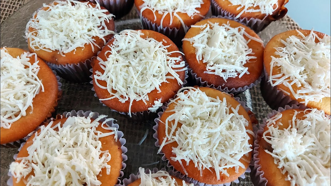 Delicioso Bolinho de Ricota com Uva Passas para o seu lanche da tarde