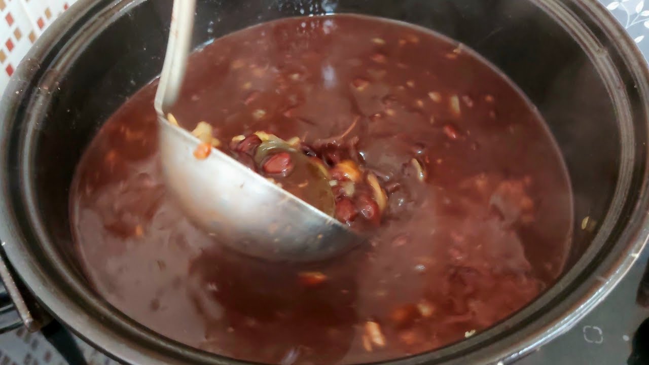 Feijão com Caldo de Mocotó