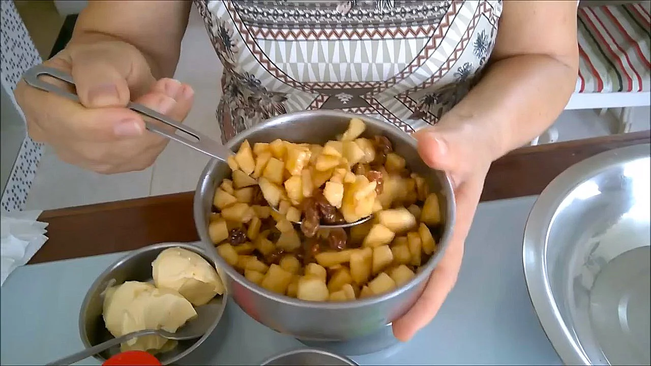 Recheio de Maçã com Passas do Pastelzinho de Kefir