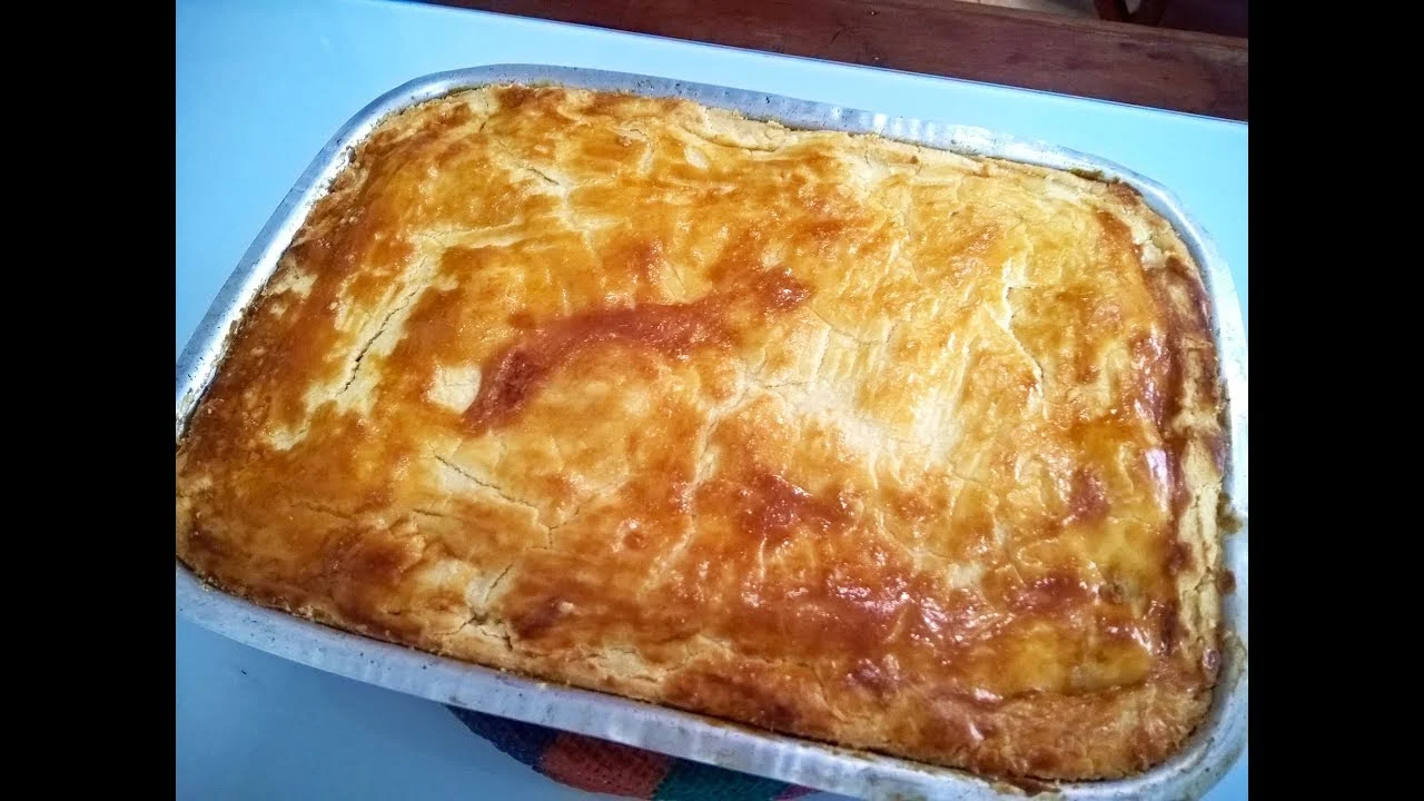 empadão de frango cremoso