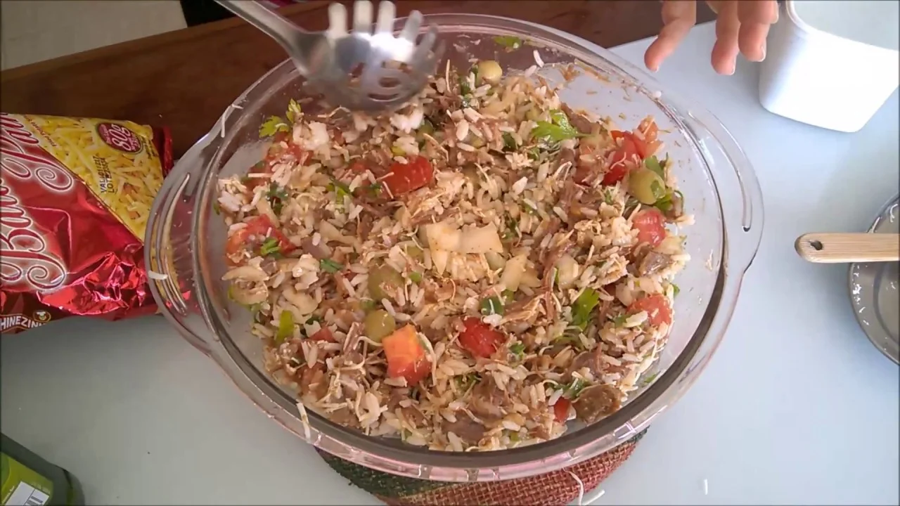 Mexidinho de arroz com carne assada