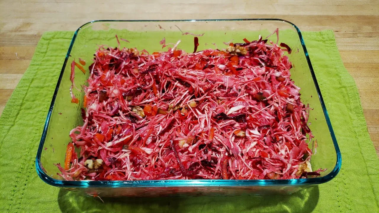 salada de repolho com beterraba e cenoura