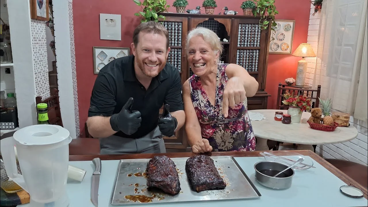 Costelinha de Porco Defumada: Receita Texana Irresistível para Churrasco