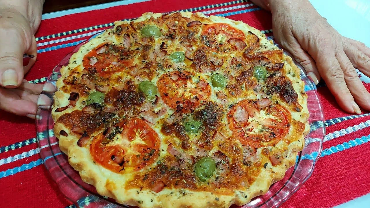 Receita de Torta de Lombinho Canadense com Queijo